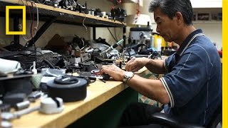 This Man Helps Nat Geo Photographers Get the Shot