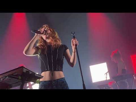 Froukje - Groter Dan Ik [[Live at Patronaat Haarlem 25-05-2022]]
