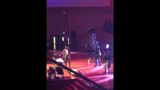 Worship experience - VaShawn Mitchell - Turning Around For Me
