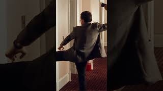 O Bean Se Empolgou Com A TV Do Hotel! #mrbeanemportuguês #shorts