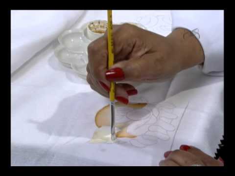 Mulher.com 09/08/2012 Filo Frigo - Pintura em fralda 01