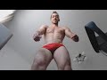 MUSCLE HUNK WORSHIP