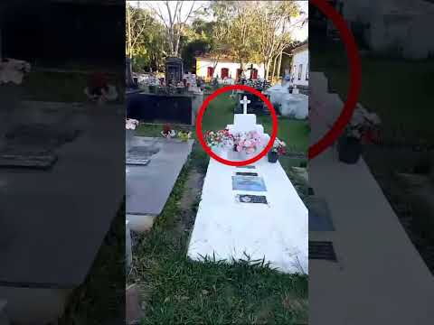 ESPIRITO REAL APARECE NO CEMITÉRIO NA CIDADE DE TIRADENTES MG #cemiterio #espírito #assustador