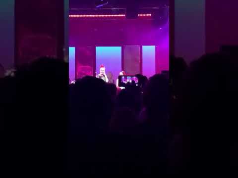 Shirley Manson & Fiona Apple - “You Don’t Own Me (Lesley Gore Cover)” @ Girlschool LA - 2/3/2018