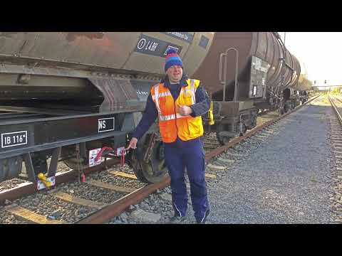 Einar explains railway - inspection views in the condition run during full brake test 8080