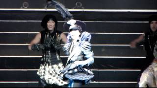 鄭秀文 Sammi Cheng live in concert at Borgata November 2011 Opening ちょっと待って 1080p