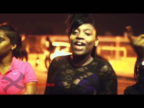 DEEDEE - FREESTYLE + STEPPED IN THE PARTY FT RHINO AND KAYOSS BEHIND THE SCENES (MAXIMUM RECORDINGS)