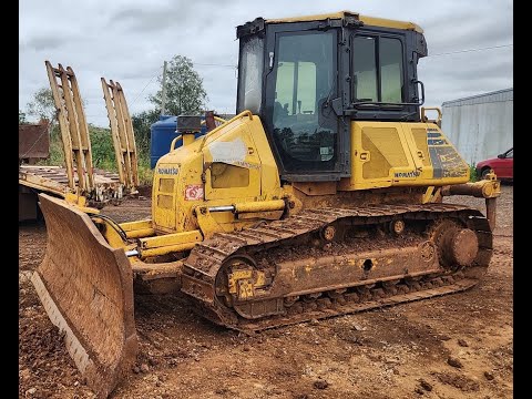 TRATOR DE ESTEIRAS KOMATSU D-51 E ANO: 2012 À VENDA EM LEILÃO ONLINE DA PREFEITURA DE ÁGUAS FRIAS/SC