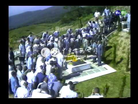 二戰退伍日軍於國軍公墓向方先覺將軍致敬