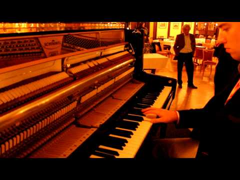 Live Music : Boogie Woogie : 2011 Pinetops Awards - Moritz Schlömer, "Pink Panther Theme"