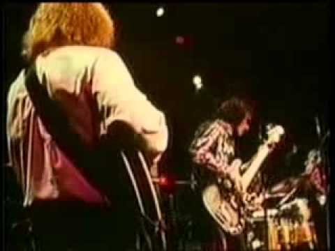 Travelin Band - Creedence Clearwater Revival  Live