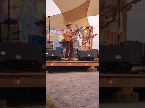 Picking Party - Brooks & Bowskill