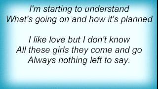 Big Star - What's Going Ahn Lyrics