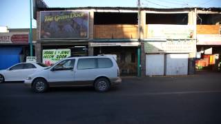 preview picture of video 'The Green Door, Los Algodones, Mexico,  5 June 2013. Licores Jorge,Meyer Optical, Dental Office'