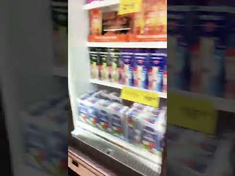 In Food Lion to get ice cream￼