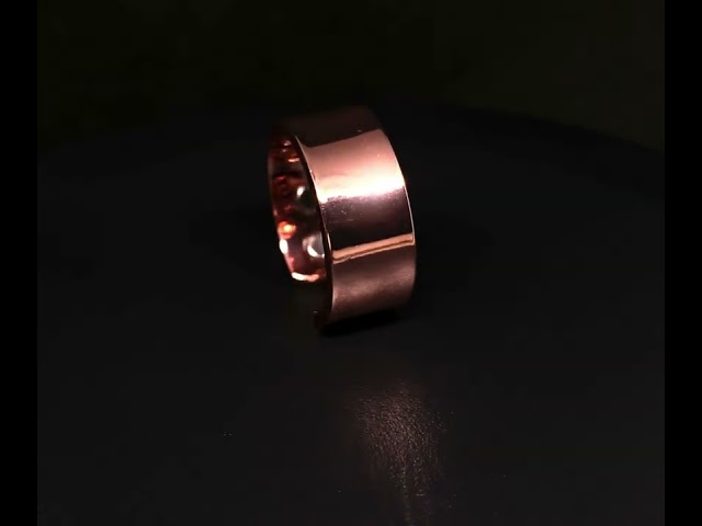 خاتم نحاسي بملمس أملس وسطح لامع