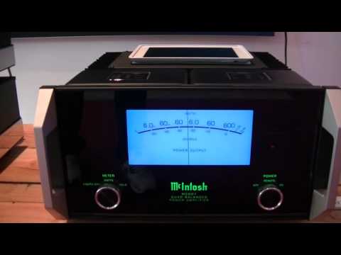 McIntosh set with Sonus Faber speakers at the iEar high-end audio show