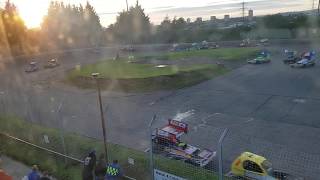 Sprint_Cars - Birmingham Wheels 2017 V8 Hotstox Final Oil Chaos