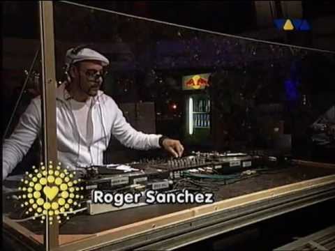 Roger Sanchez - Live @ Love Parade 2003