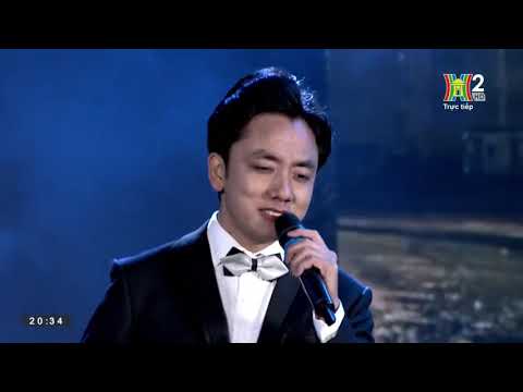 Thể hiện bởi Đăng Trịnh