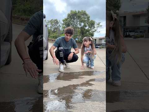 LA CAMIONETA 🛻 ESTÁ TIRANDO AGUA 💧