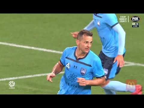 Highlights: Melbourne Victory v Sydney FC