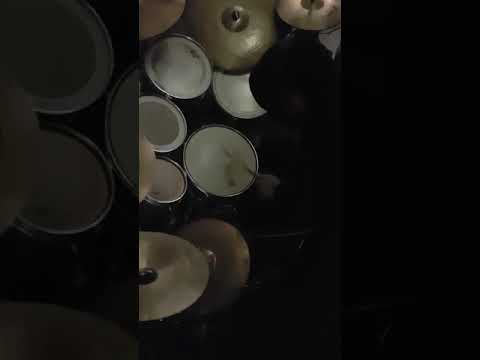 Extreme drumming with metronome !