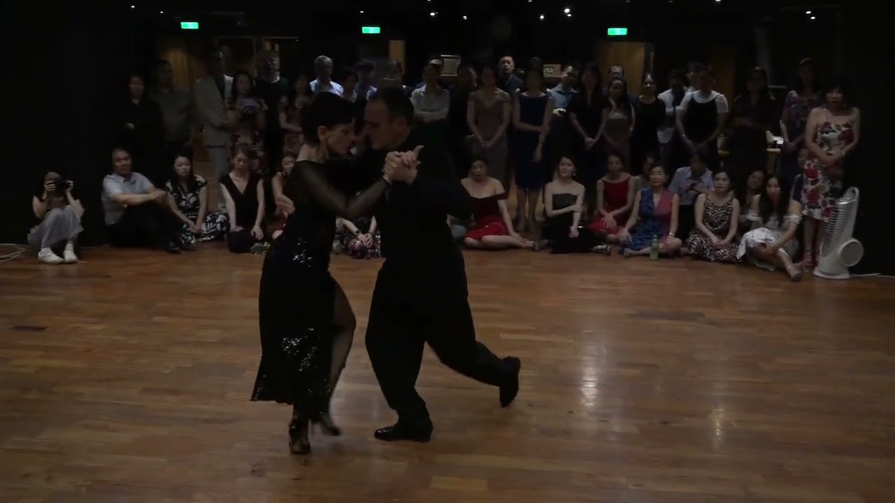 Video thumbnail for 20240601 Exhibition of Claudia Codega y Esteban Moreno 1/5 (Cam2)