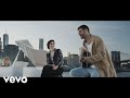 Melendi - Destino o Casualidad ft. Ha*Ash (Official Music Video) Melendi - Destino o Casualidad ft. Ha*Ash (Official Music Video)