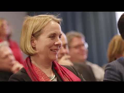 Barbara Messer  - Gekonnt & Kreativ präsentieren