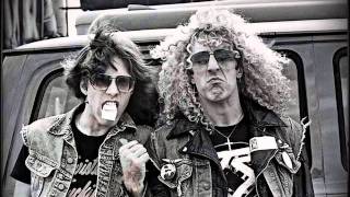 Twisted Sister Shoot &#39;Em Down (Reading Rock Festival 8/29/82)