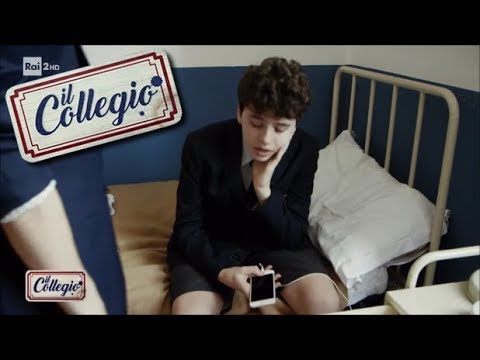 Improvvisa ispezione dei sorveglianti nelle camerate - Seconda puntata - Il Collegio 2