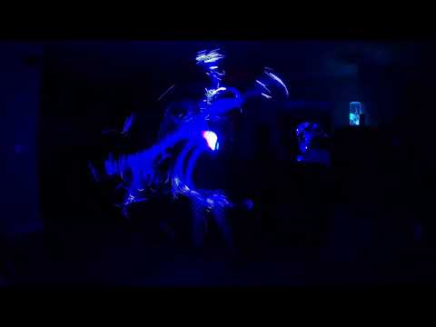 Trippy Dual Whip 4k -  Fireflies by  LUM!X & Jordan Rys