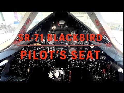 SR-71: PILOT’S SEAT