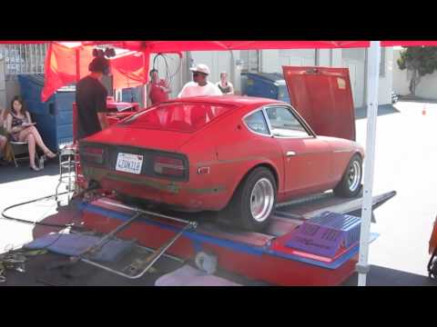 Datsun 240z 196hp though SU carbs. MSA Z-Bash 2011