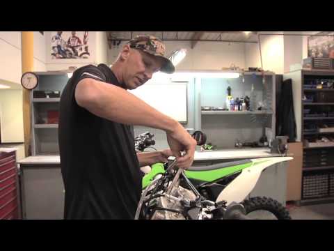 How To Adjust the KYB PSF Air Forks with Pro Circuit's Jim "Bones" Bacon