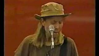 Joni Mitchell-Slouching Towards Bethlehem (1998)