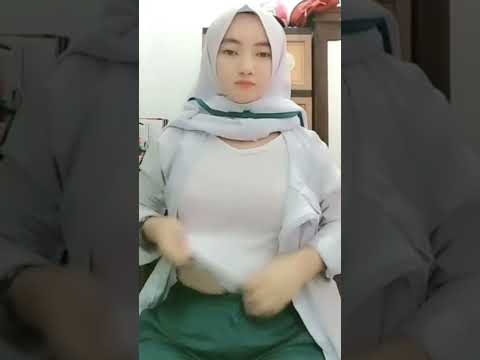 viral full VCS mahasiswi hijab bidan cantik jilbab ketat gratis sebelum berangkat ke kampus