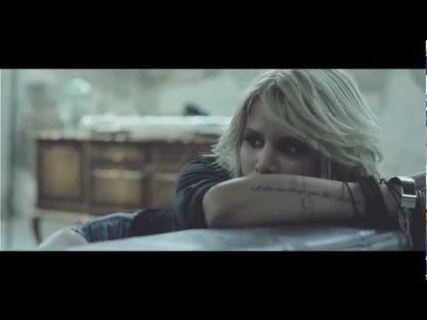 Viktoria Metzker ft. Lea Lorien - Find A Way - OFFICIAL MUSIC VIDEO