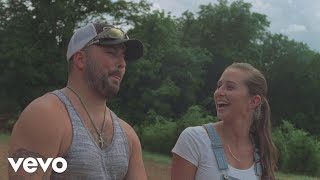 Tyler Farr Love By The Moon