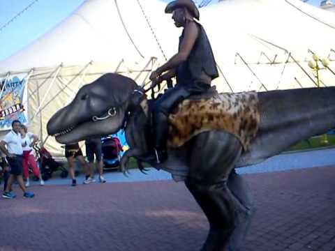 JAHANJE DINOZAVRA-GARDALAND ITALIJA