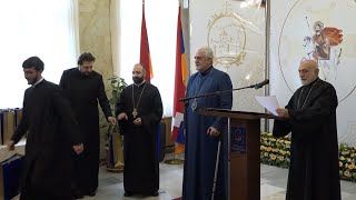 22 գնդերեցներ Սուրբ Սարգսի տոնի առիթով պարգեւատրվել են Արարատյան Հայրապետական թեմի առաջնորդարանում