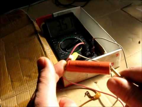 e cigareta test na tvrdý zkrat aku 18650