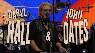 Hall &amp; Oates 2021-08-26 &quot;I Can&#39;t Go For That (No Can Do)&quot; Tinley Park, IL