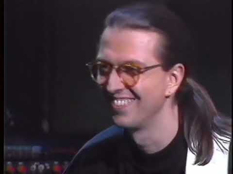 Alain Caron and Le Band - Freedom Jazz Dance (live 1993)