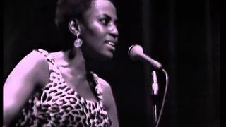 Click Song - Miriam Makeba - Berns 1967
