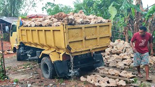 Download lagu Truk Jomplang.Mobil Truk CANTER RAGASA Bongkar MUATAN BATU Putih FULL BAK Menggunung DILOKASI SEMPIT mp3 Download lagu Truk Jomplang.Mobil Truk CANTER RAGASA Bongkar MUATAN BATU Putih FULL BAK Menggunung DILOKASI SEMPIT mp3