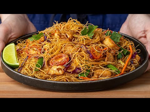 How P.F. Chang's Secret Curry Sauce Makes Singapore Street Noodles Better Than Takeout