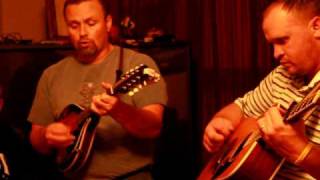 Donald singing &#39;Do You Want To Live in Glory&#39;