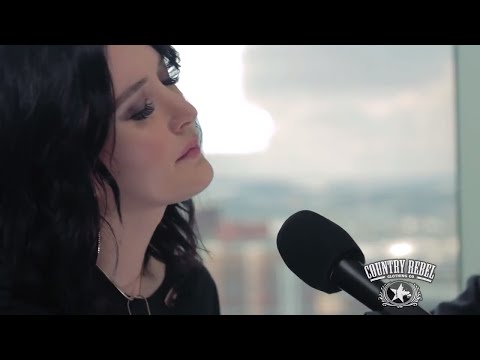 Aubrie Sellers 'Liar Liar' // Country Rebel Skyline Sessions